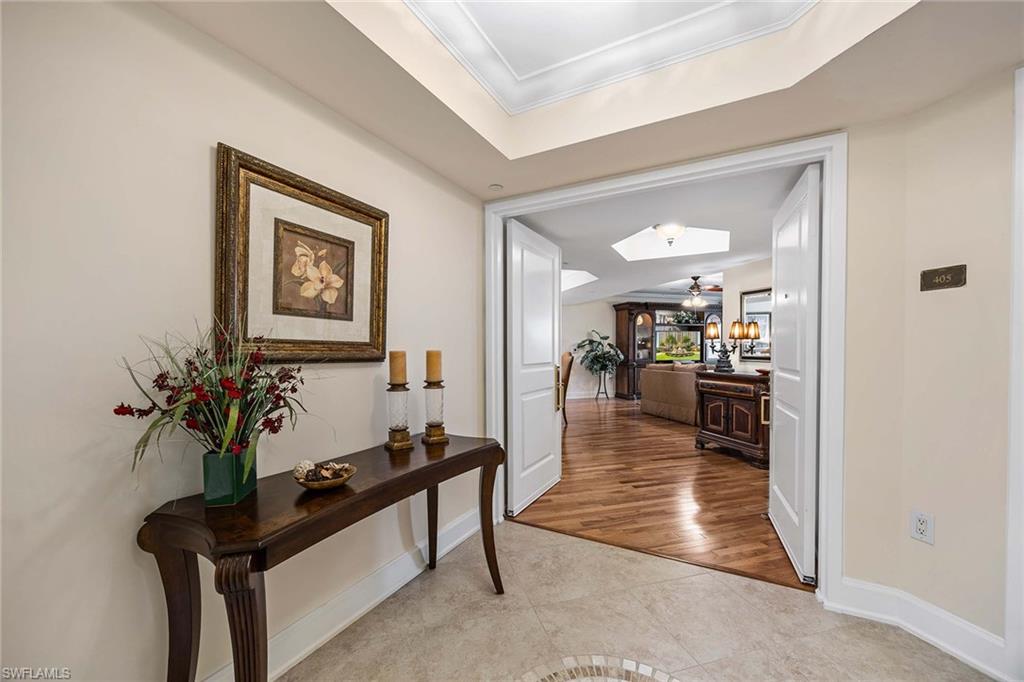 6597 Nicholas BLVD E 405 photo 7