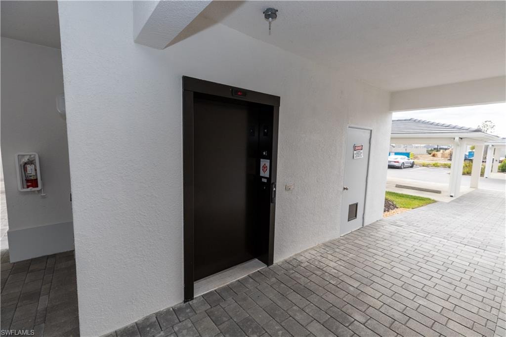 15375 GREEN ACRES AVE 2228 photo 24