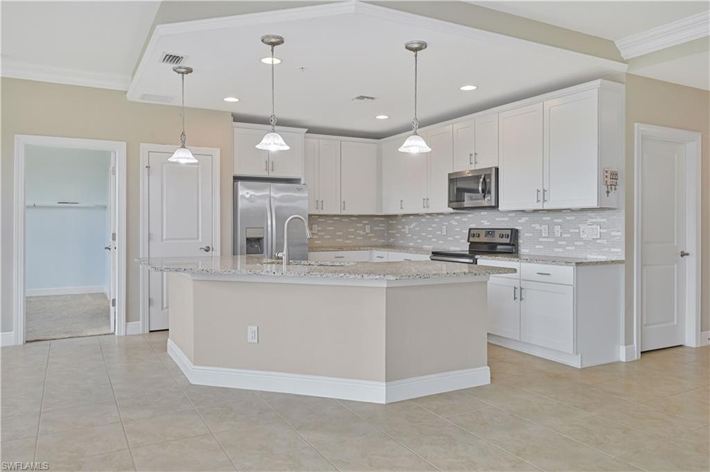 11765 Grand Belvedere WAY 102