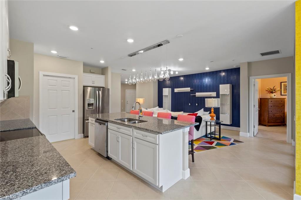 5701 Mayflower WAY 1302