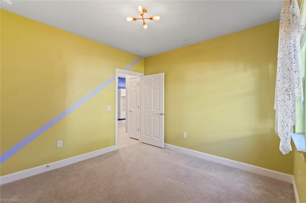 5701 Mayflower WAY 1302 photo 20