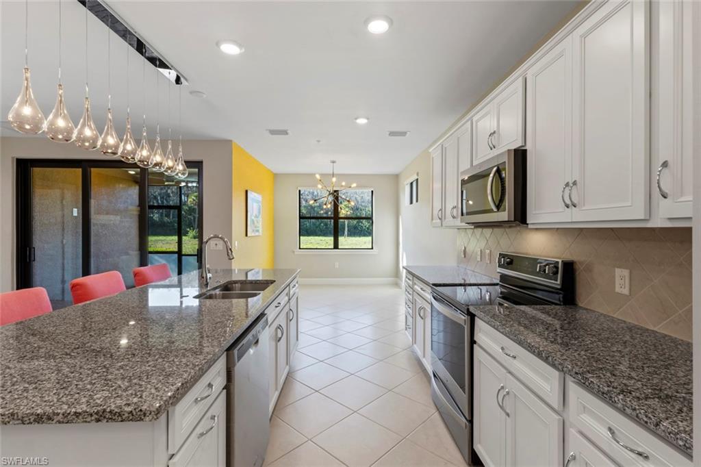 5701 Mayflower WAY 1302 photo 10