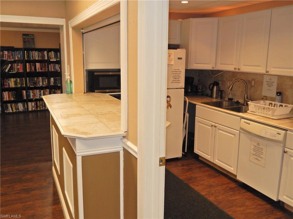 9620 Villa DR 4 photo 36