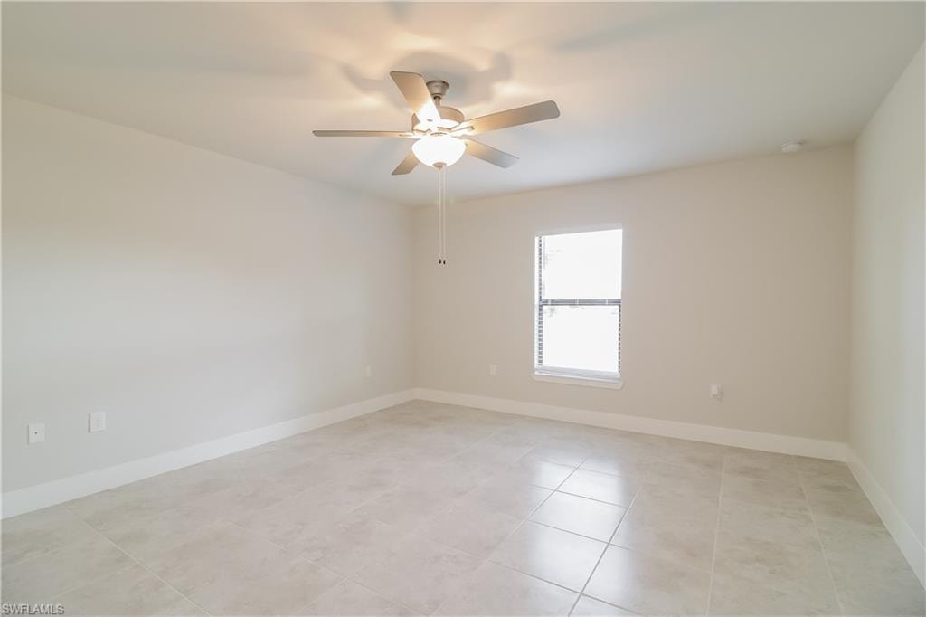1005 Angelo AVE photo 12