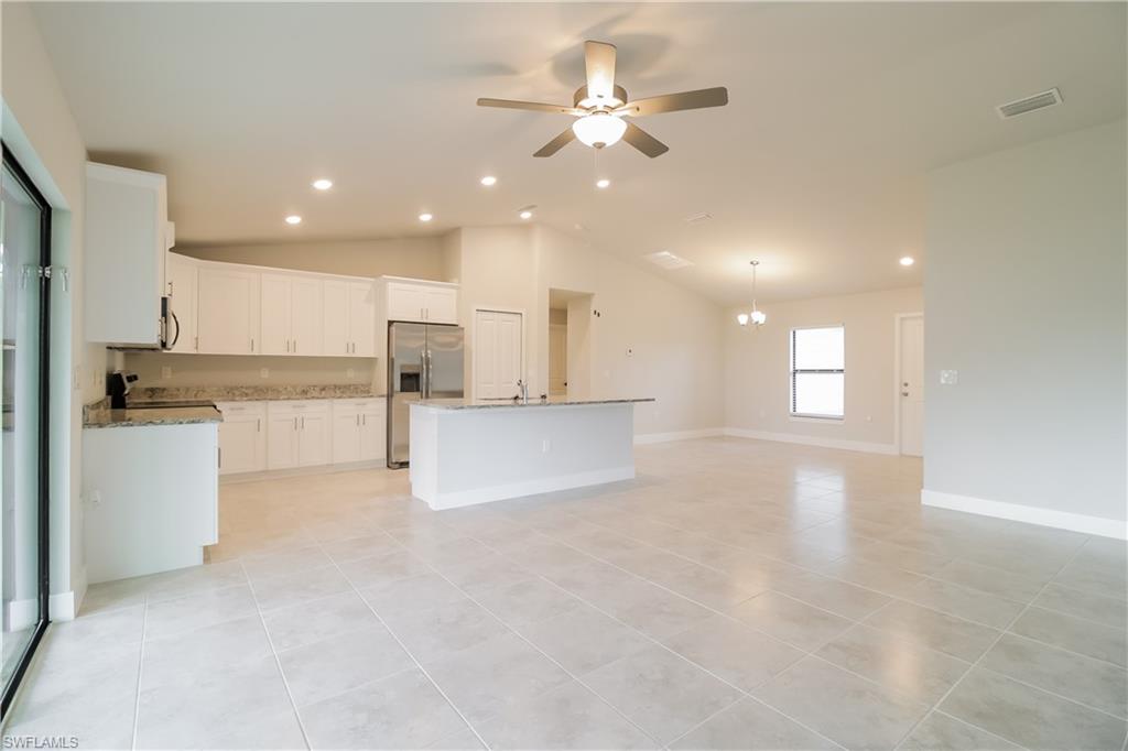 1005 Angelo AVE