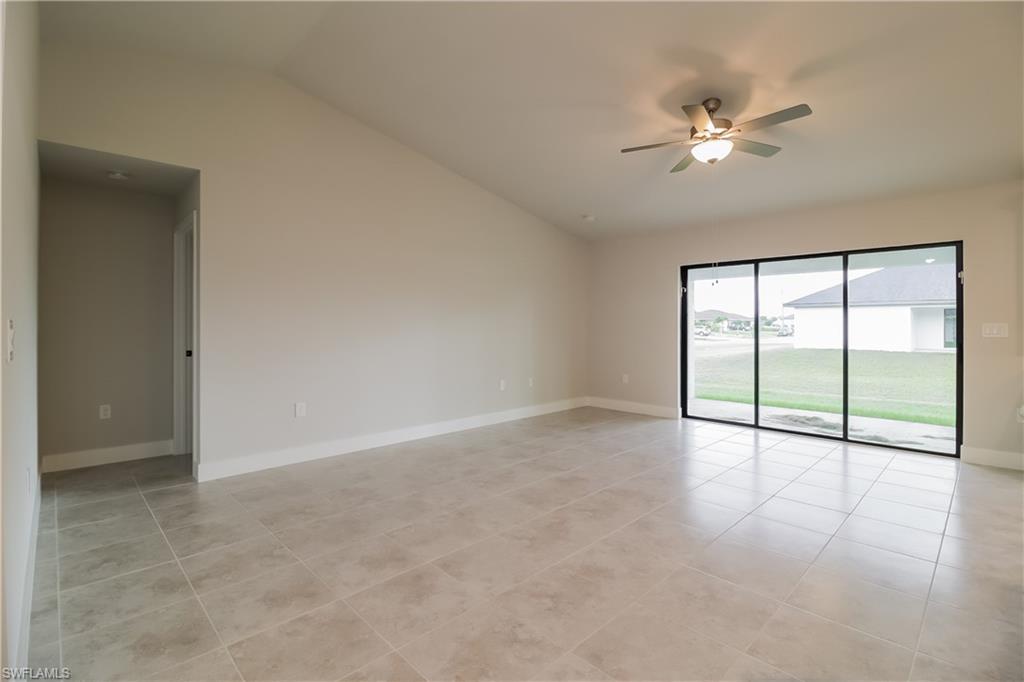 1005 Angelo AVE photo 14