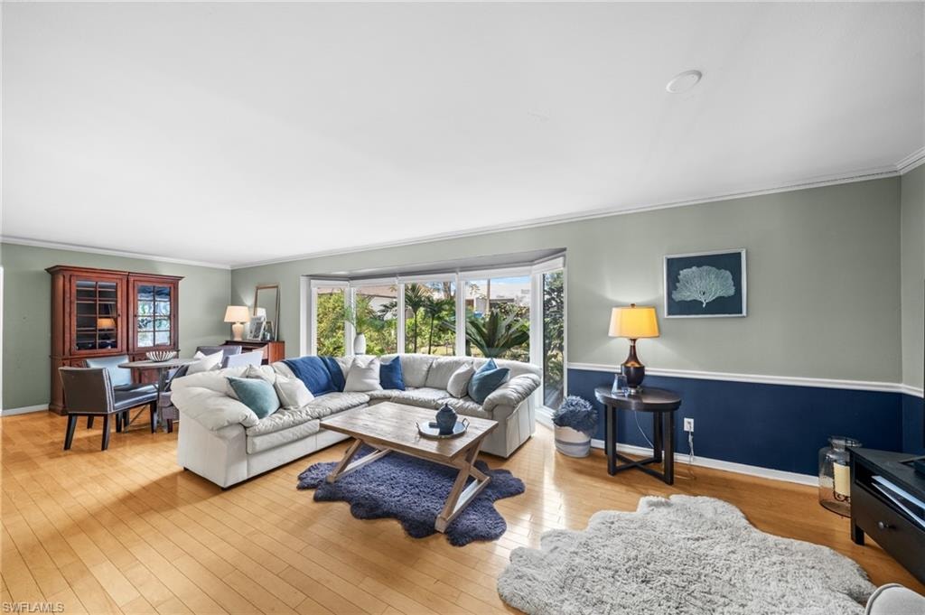 1030 Aqua LN photo 9