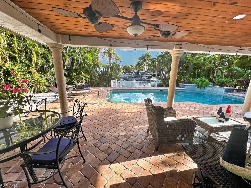 1030 Aqua LN photo 41