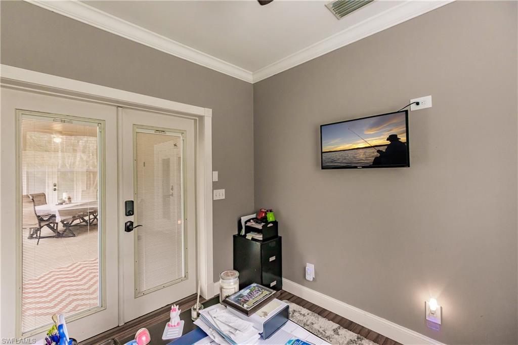 13541 Terry ST photo 10