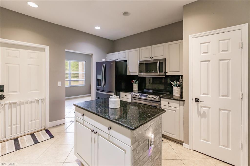 13541 Terry ST photo 18