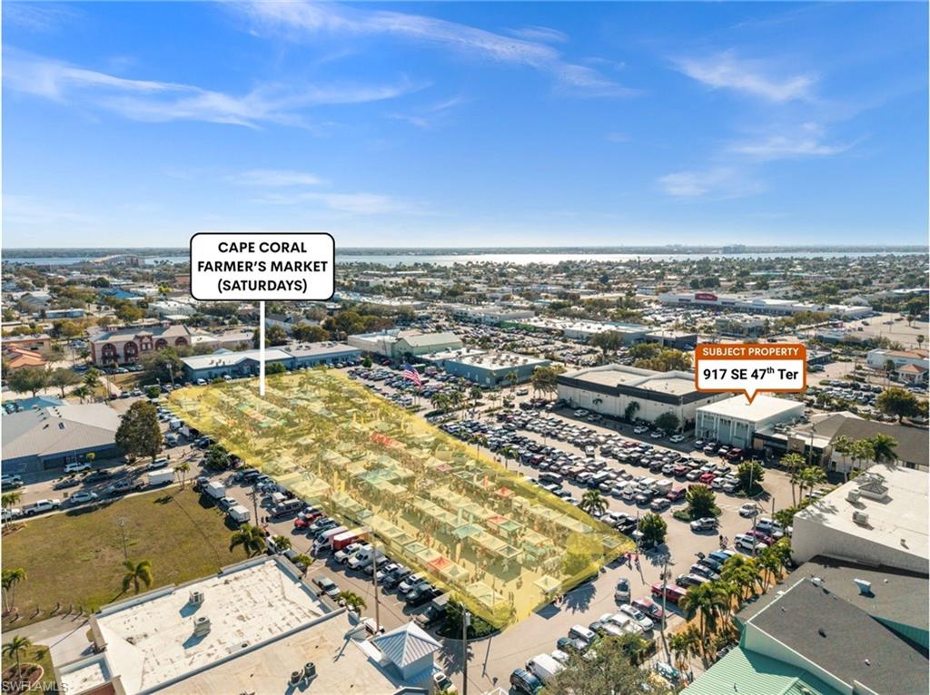 Near Cape Coral Farmers’ Market (Saturdays)
