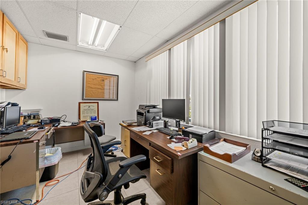 2nd floor office space