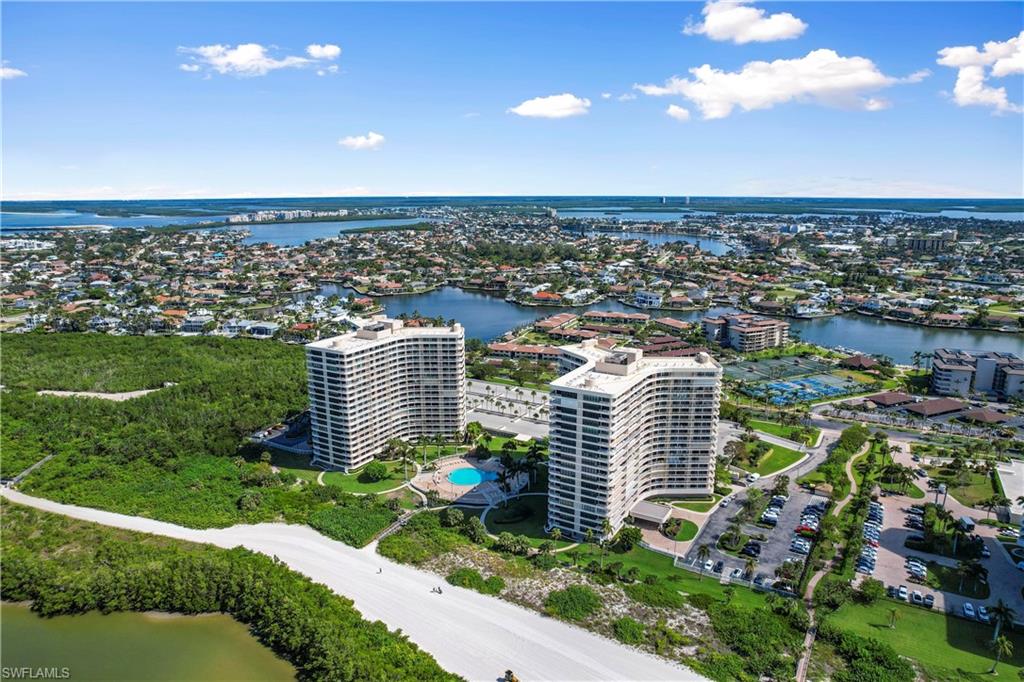 380 Seaview CT 405 photo 29
