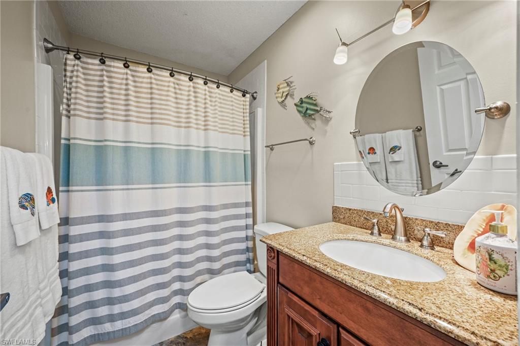 9290 Lake Park DR 201 photo 16