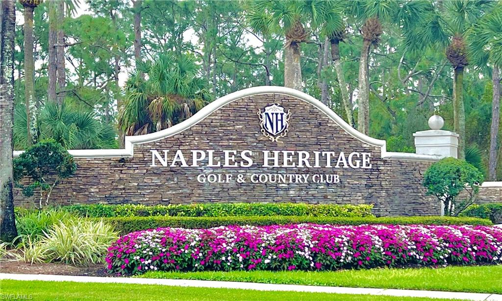 Gated bundled golf community