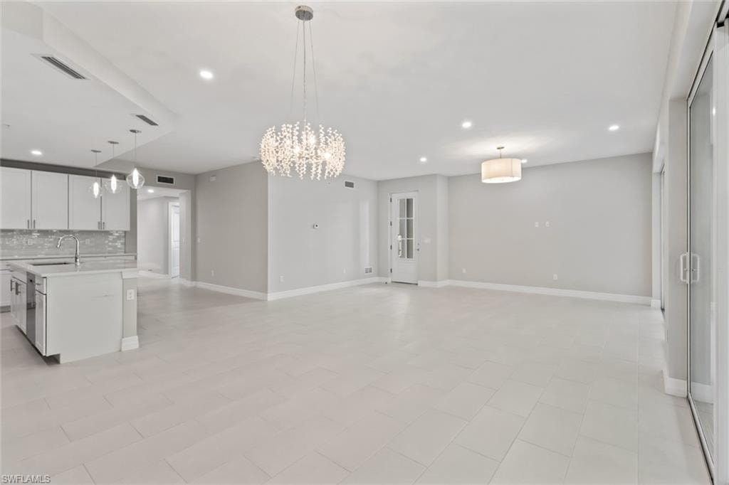 196 Indies DR E 101 photo 8