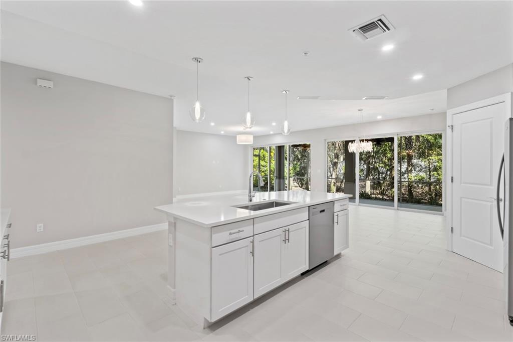 196 Indies DR E 101 photo 14