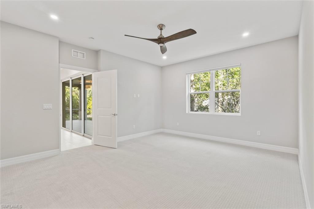 196 Indies DR E 101 photo 20