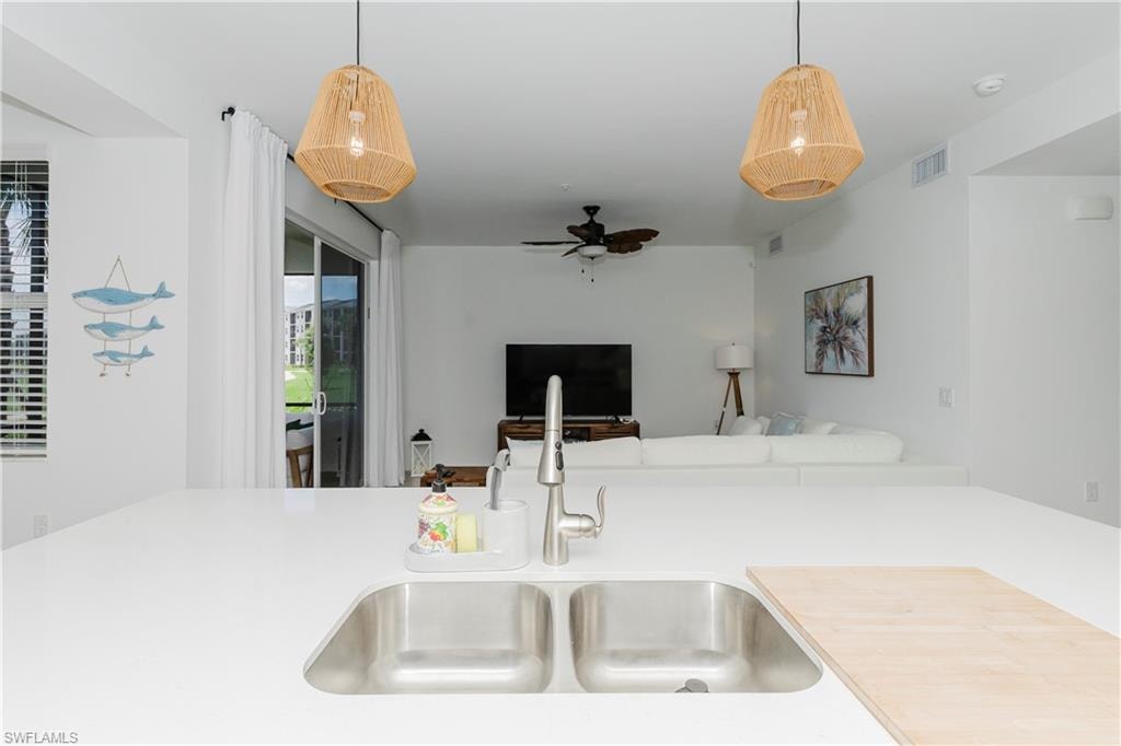 5651 Double Eagle CIR 4316 photo 7