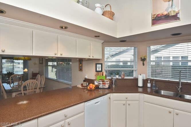 2301 McGregor Park CIR photo 32
