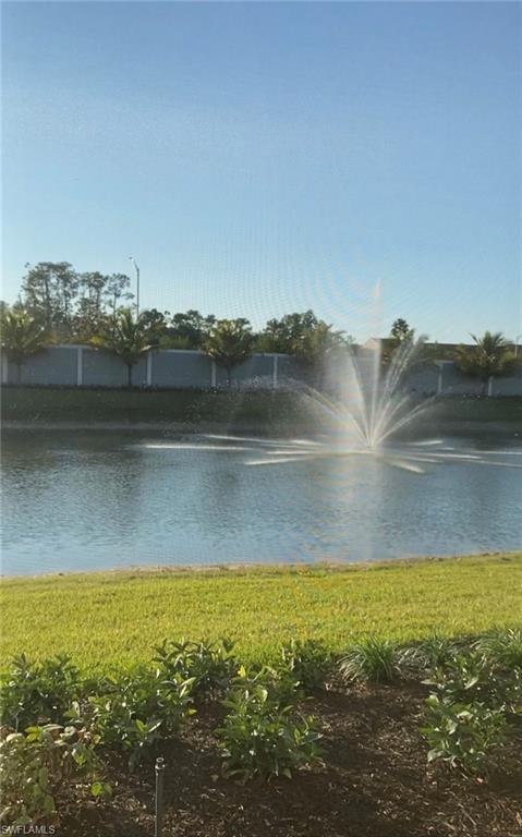 2555 Seychelles DR 402 photo 15