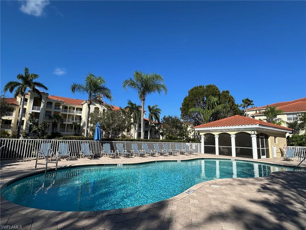 Lake Barrington Condo pool