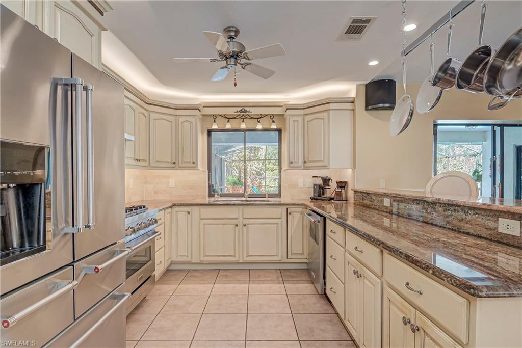 5423 Teak Wood DR photo 9
