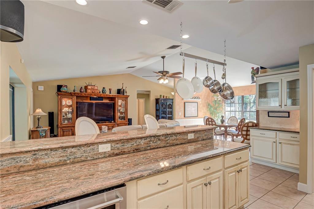5423 Teak Wood DR photo 10