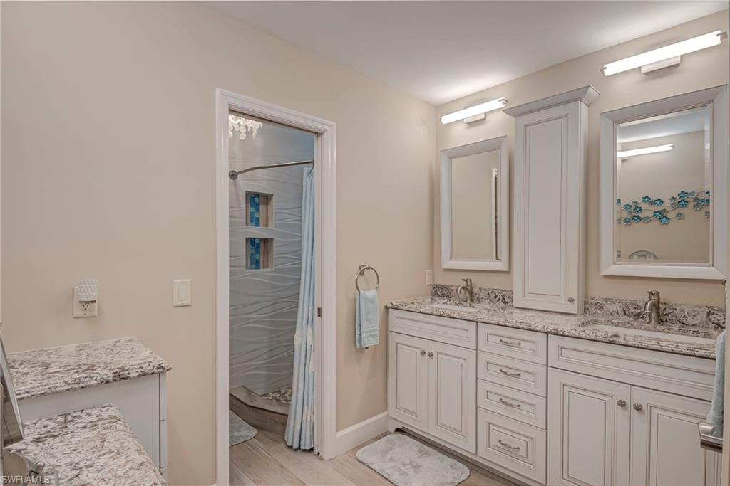 5423 Teak Wood DR photo 15