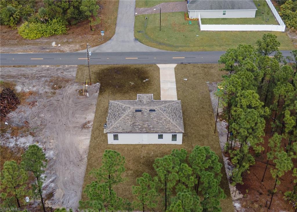 Aerial view of property and surrounding area