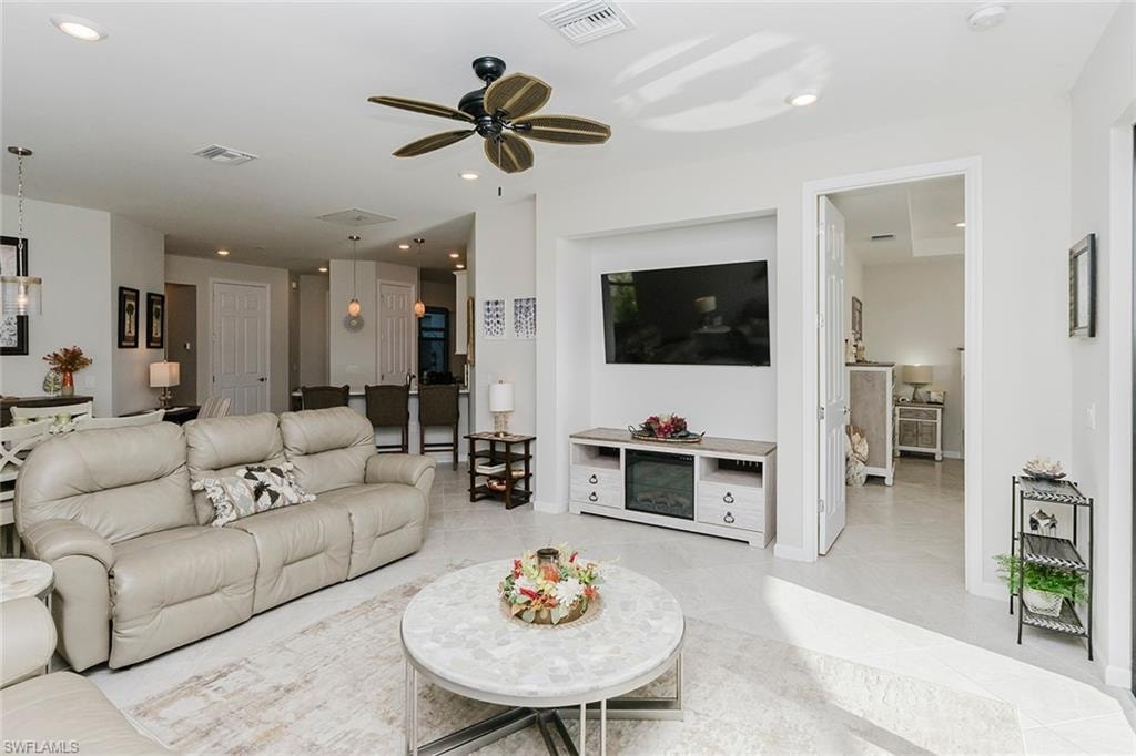 5988 Mayflower WAY photo 13