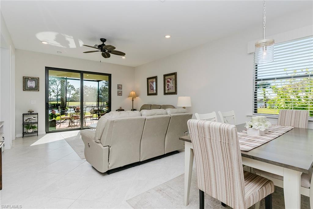 5988 Mayflower WAY photo 10
