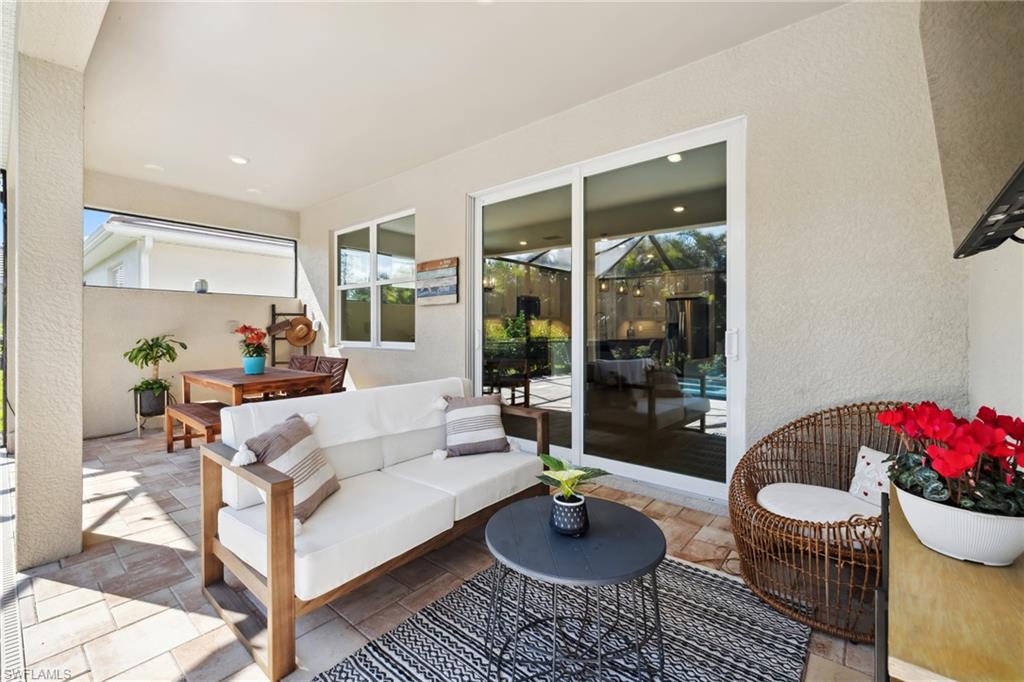 View of patio / terrace with an outdoor living space