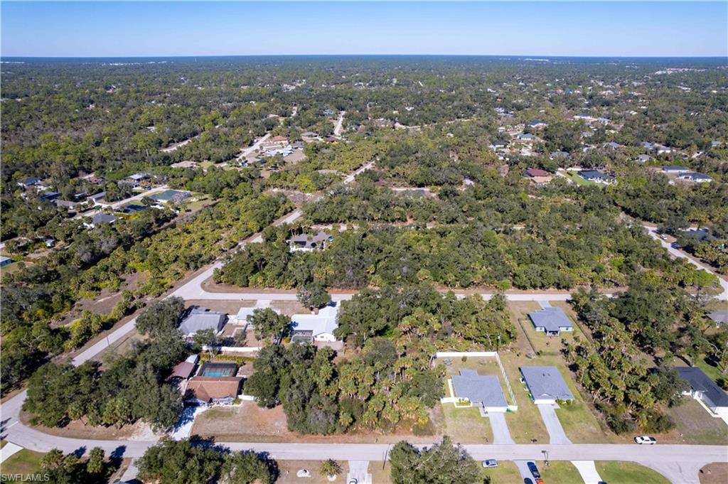 It’s also in an ideal position for exploring Florida’s natural beauty and outdoor activities!
