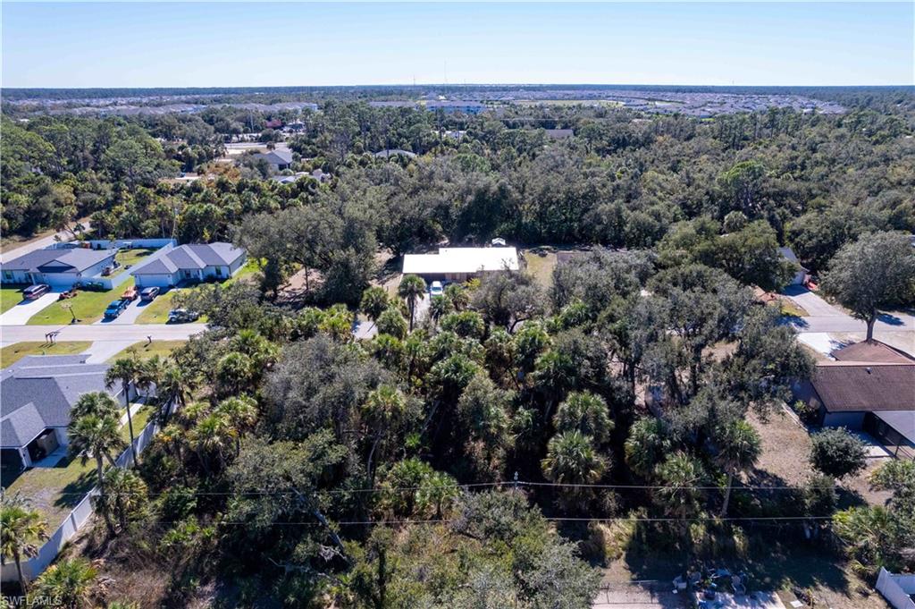 PUNTA GORDA AIRPORT is just 15 miles away, adding to the CONVENIENCE.