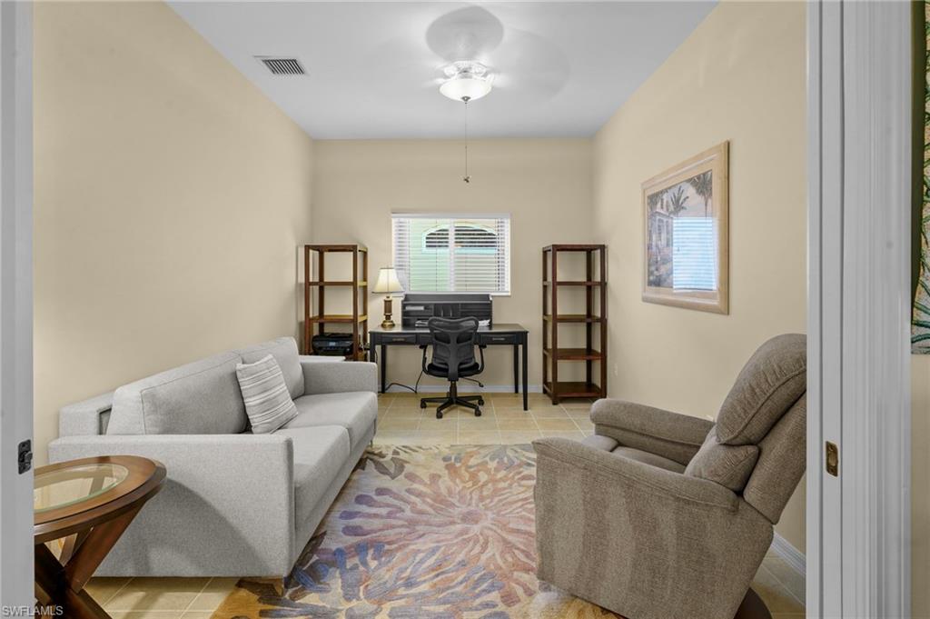 8103 Woodridge Pointe DR photo 11
