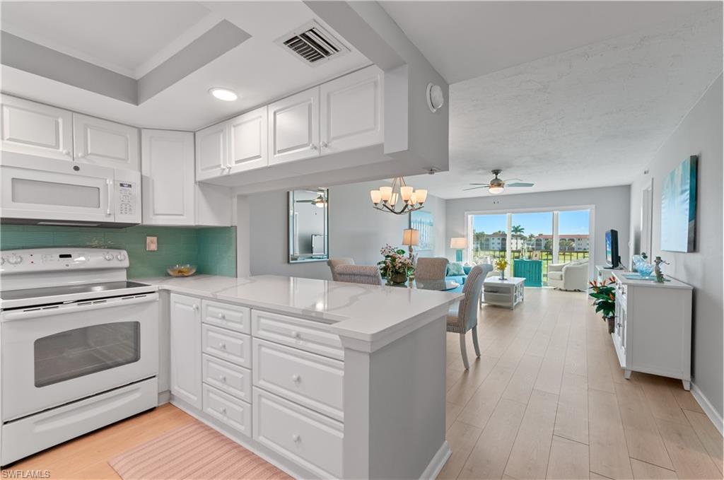 13 High Point CIR N 203