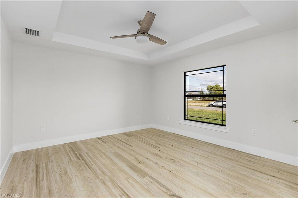 Den/Game room