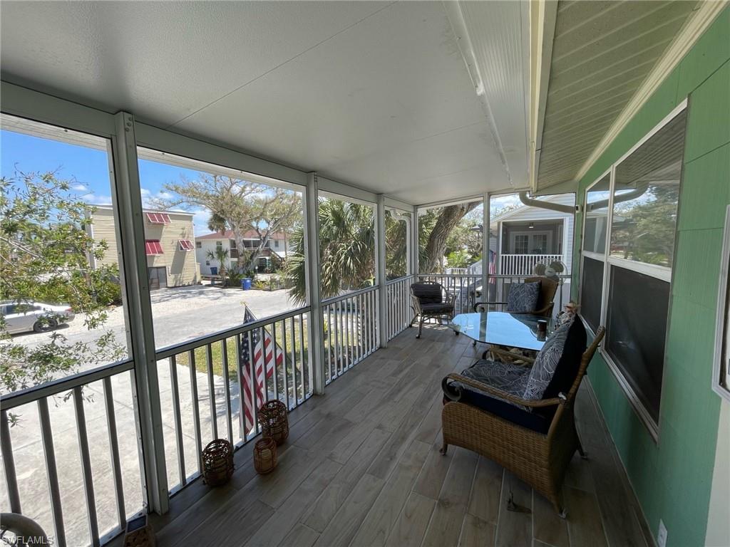 Lanai featuring a wealth of natural light
