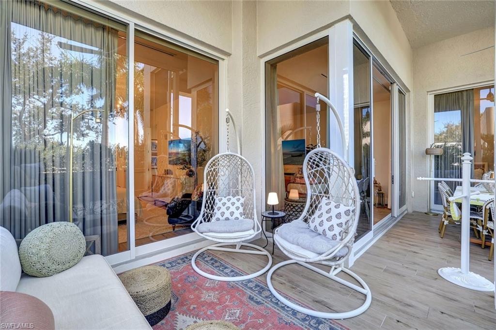 Furnished private lanai featuring plenty of natural light