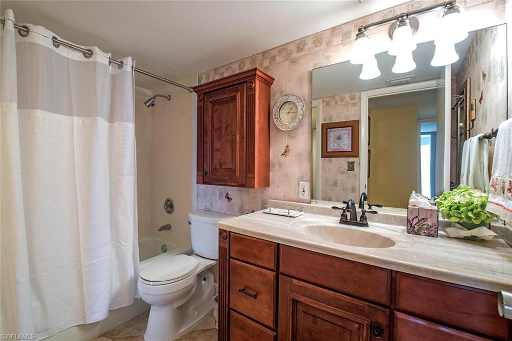 3 Bluebill AVE 704 photo 9