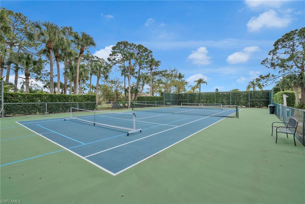 Tennis and pickleball courts