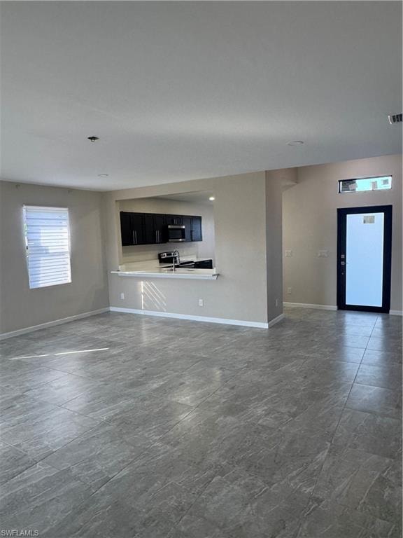 1004 Diplomat PKWY W photo 14