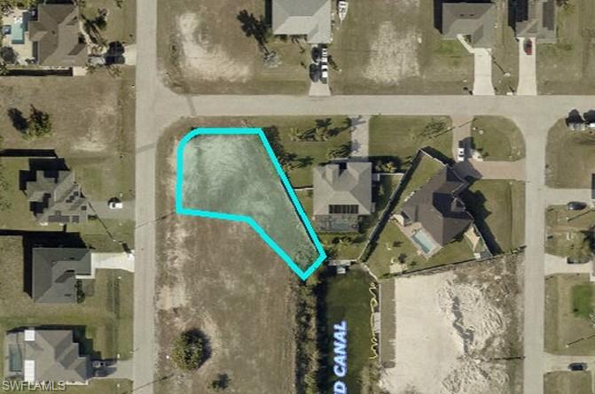 2211 NW 17th PL