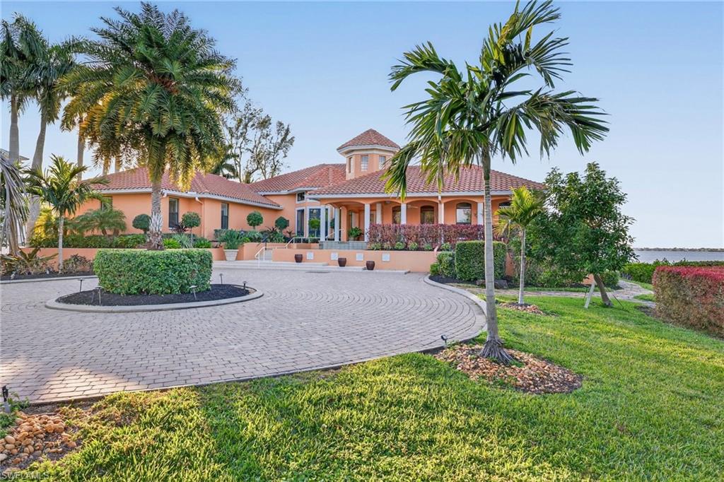 2600 McGregor BLVD
