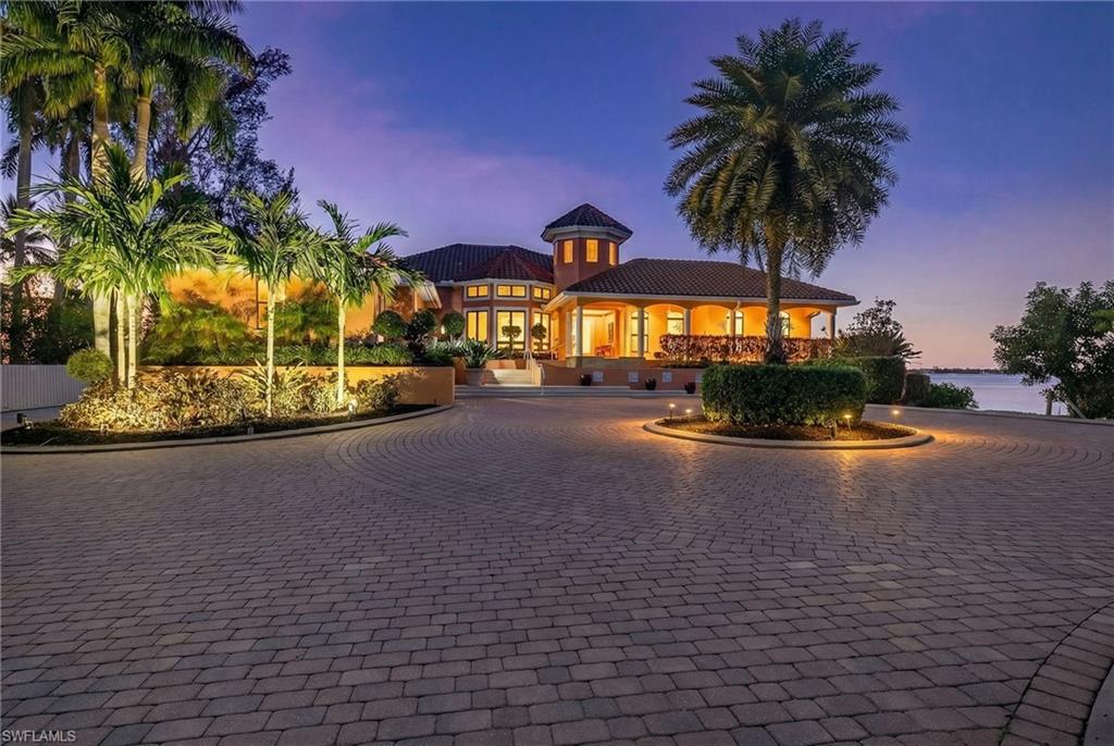 2600 McGregor BLVD photo 44