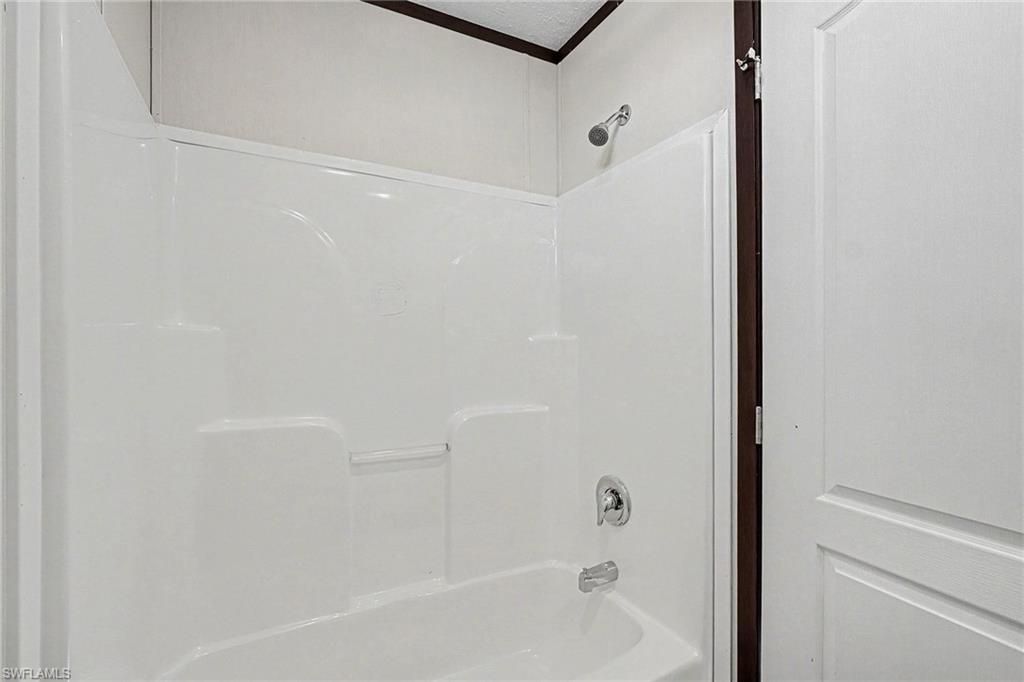 69 Emily LN photo 16