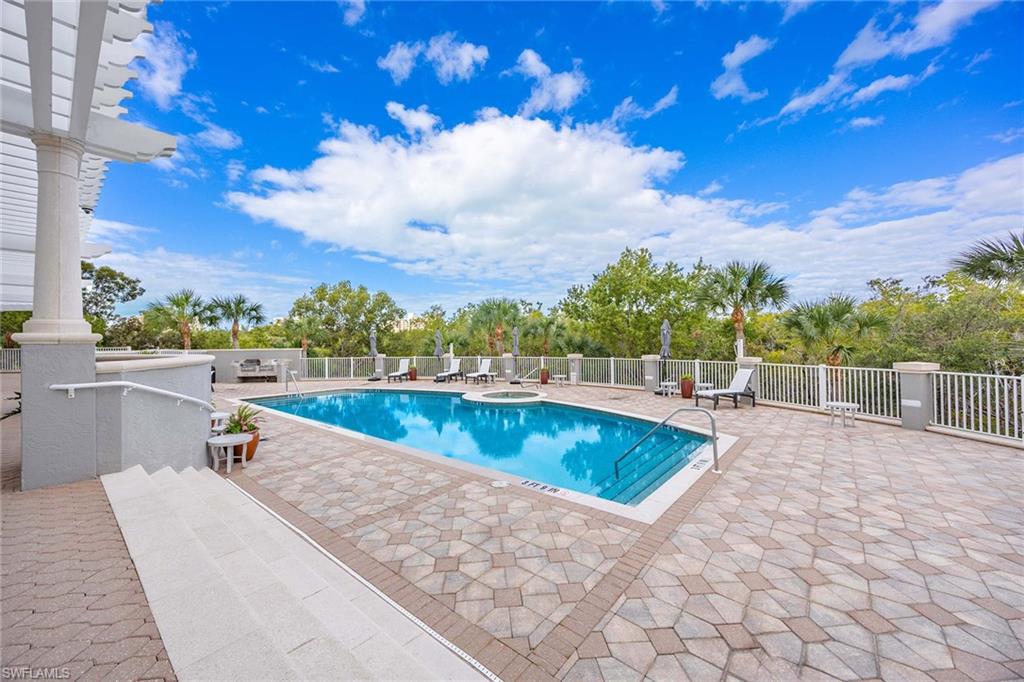285 Grande WAY 501 photo 33