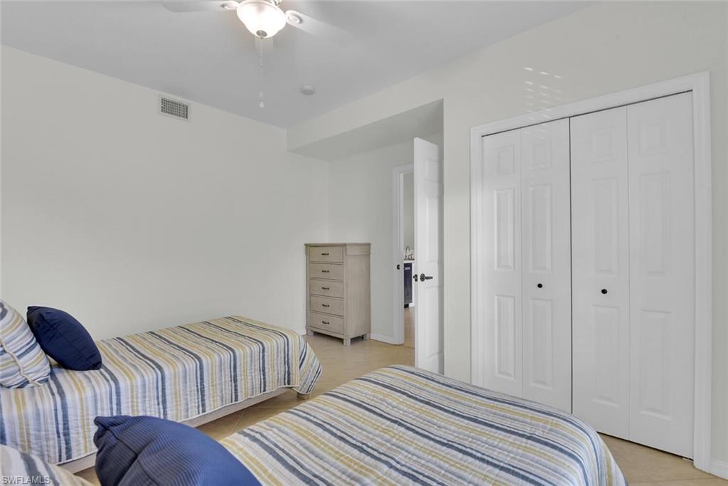 9165 Celeste DR 3-303 photo 16