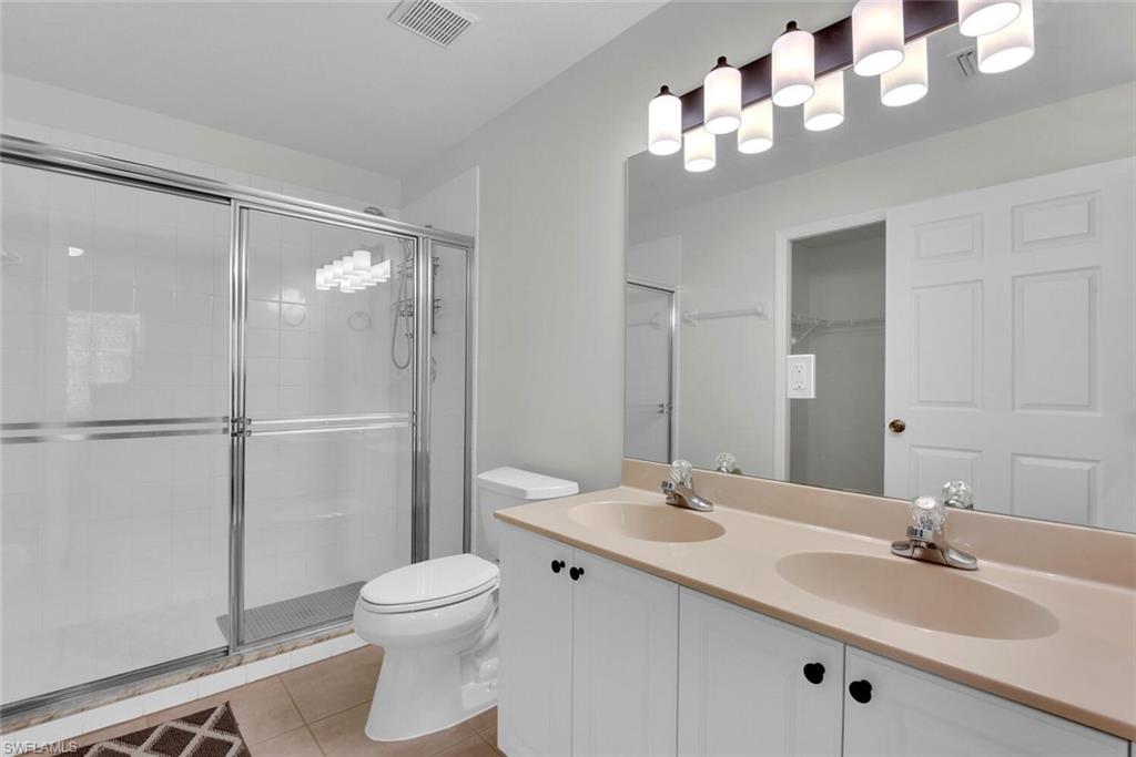 9165 Celeste DR 3-303 photo 14